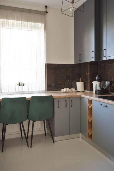 Eliza'S Apartment By Oasis Homes ออราแด ภายนอก รูปภาพ