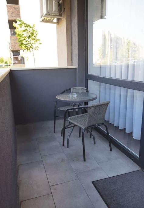 Eliza'S Apartment By Oasis Homes ออราแด ภายนอก รูปภาพ