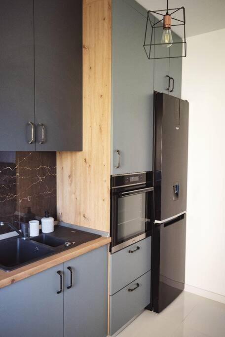 Eliza'S Apartment By Oasis Homes ออราแด ภายนอก รูปภาพ